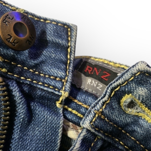 RNZ Premium Jeanswear Mens Size 30/31 Straight Leg LIKE NEW Blue Fade Normcore - Picture 9 of 10